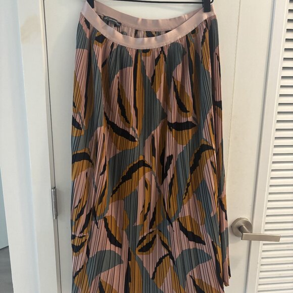 Adrianna Papell Pink Pleat High Waisted Midi Skirt | Never worn | Medium - Picture 3 of 6